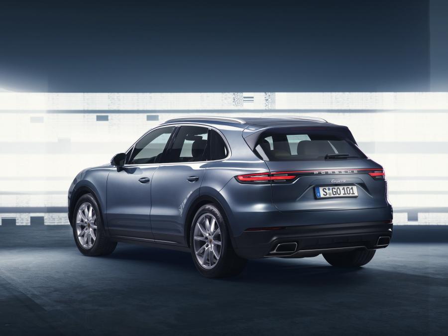  Porsche Cayenne 2017 года  (WW) (фото 39 из 41)